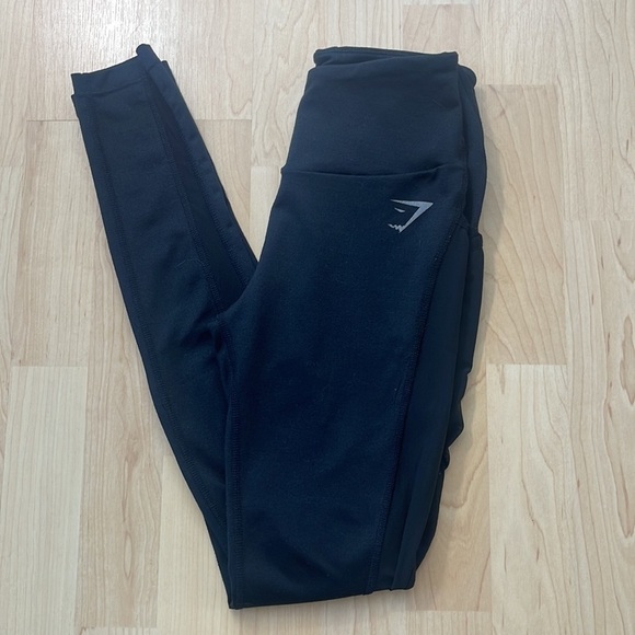 Gymshark Pants - Gymshark Dry Mesh Side Pockets Leggings Size XS